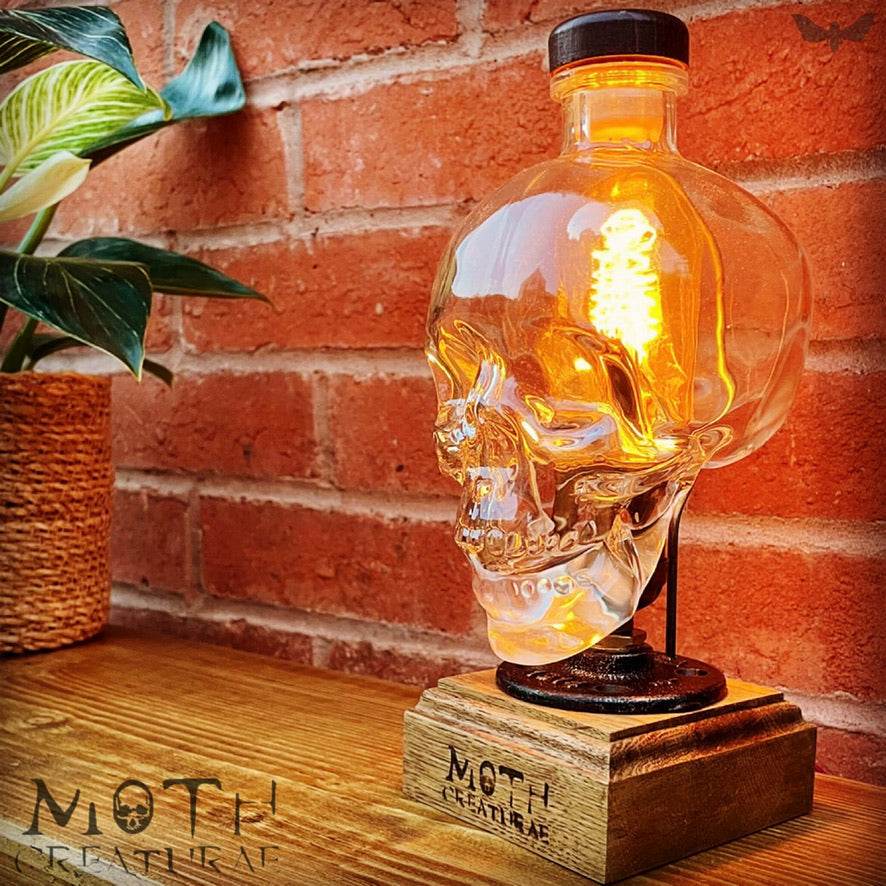 Moth Creaturae 'Skull' Lamp