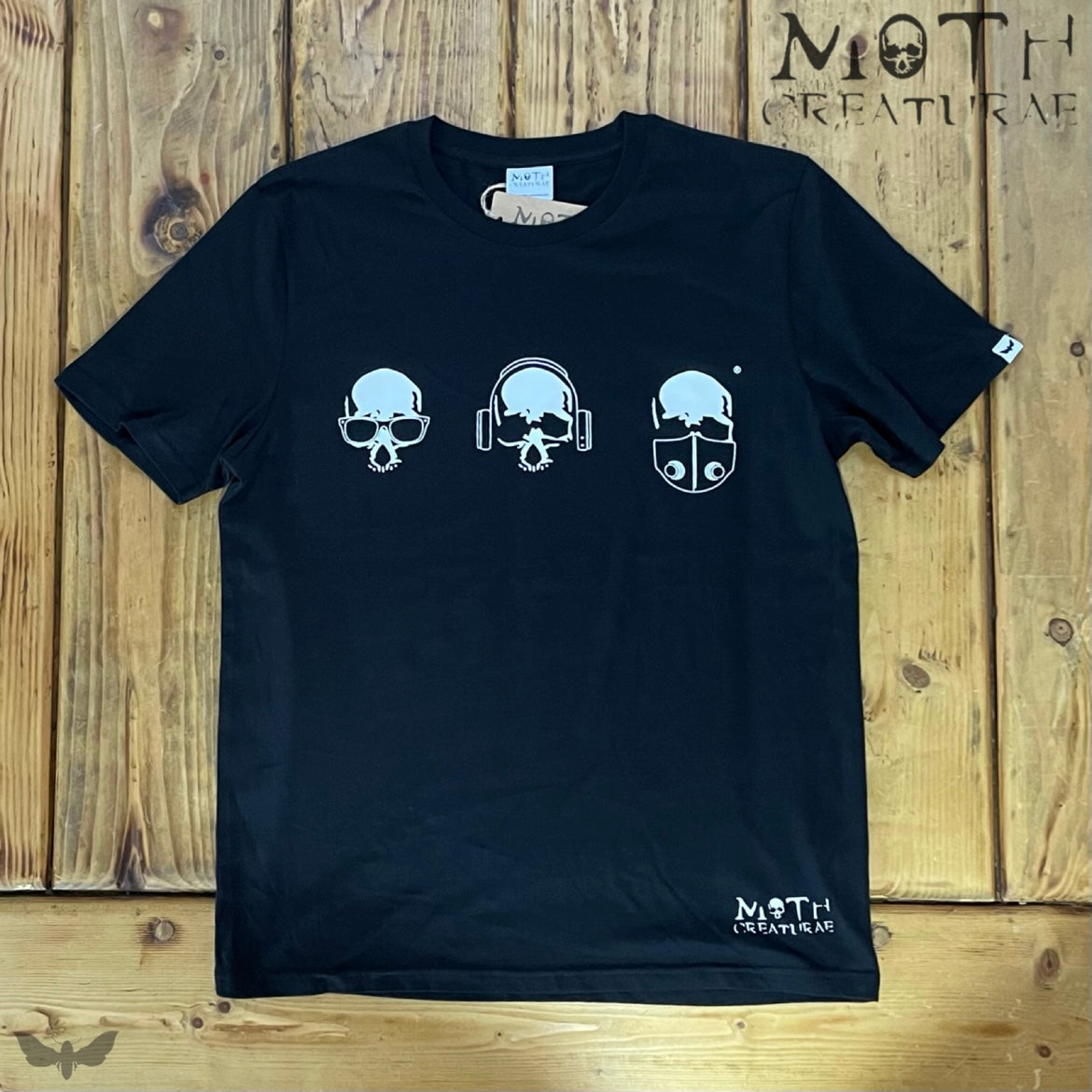 Moth Creaturae  'No Evil' Gender Neutral Short Sleeve T-Shirt