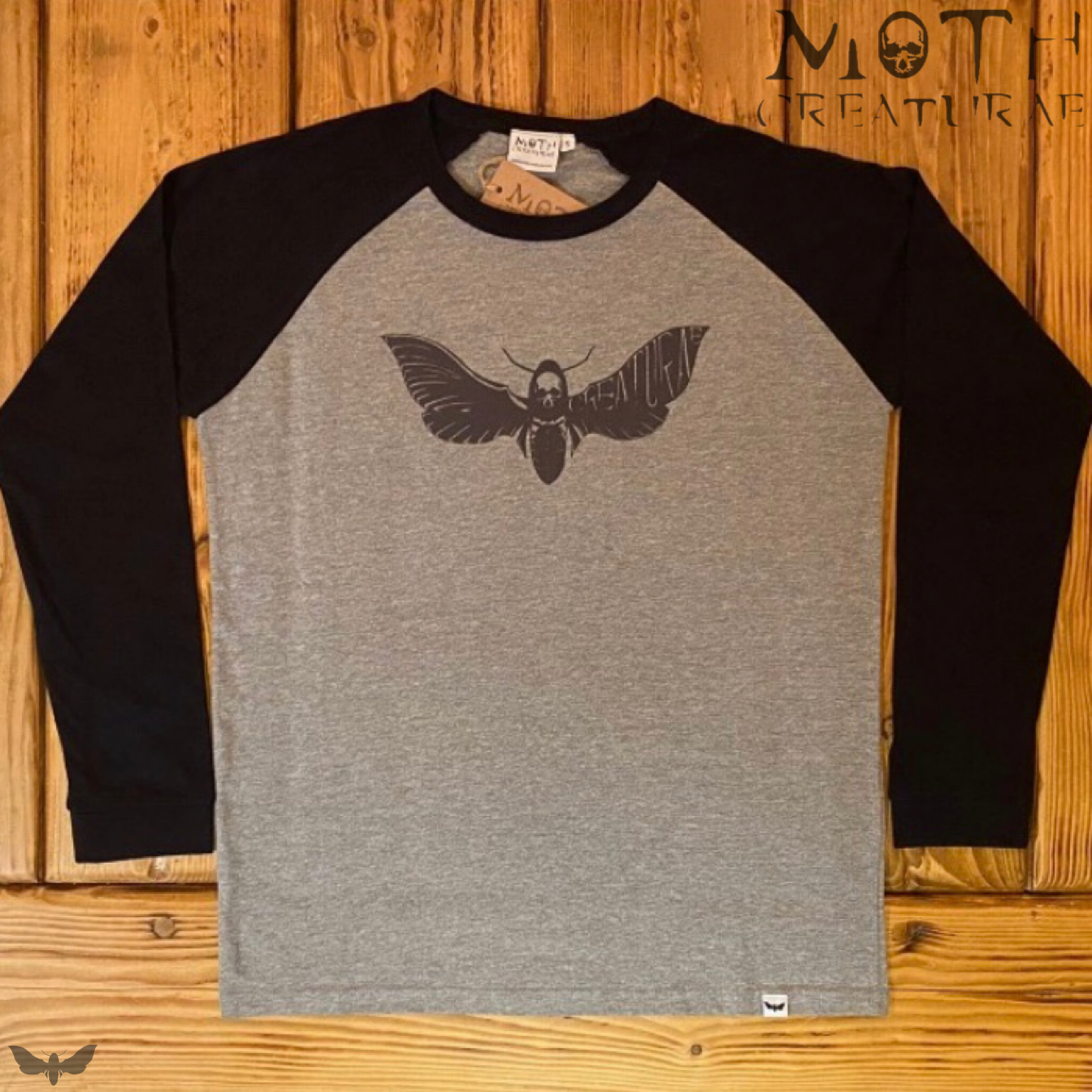 Moth Creaturae 'Vintage' Ladies Long Sleeve Baseball T-Shirt